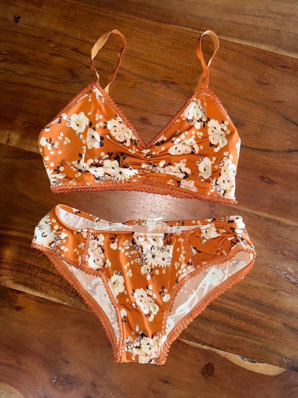 Gypsy dancer maple Bralette & Panty Set - Rust Floral